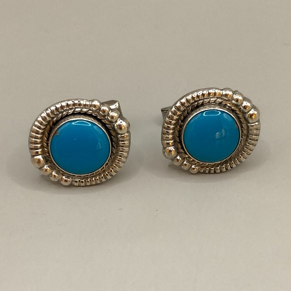 Navajo Style Sleeping Beauty? Turquoise Sterling Silver Cufflinks Vtg J588